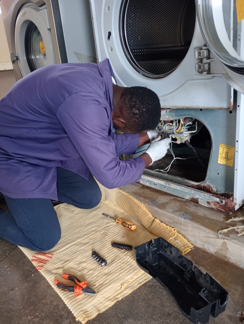 Laundry Equipment service 3